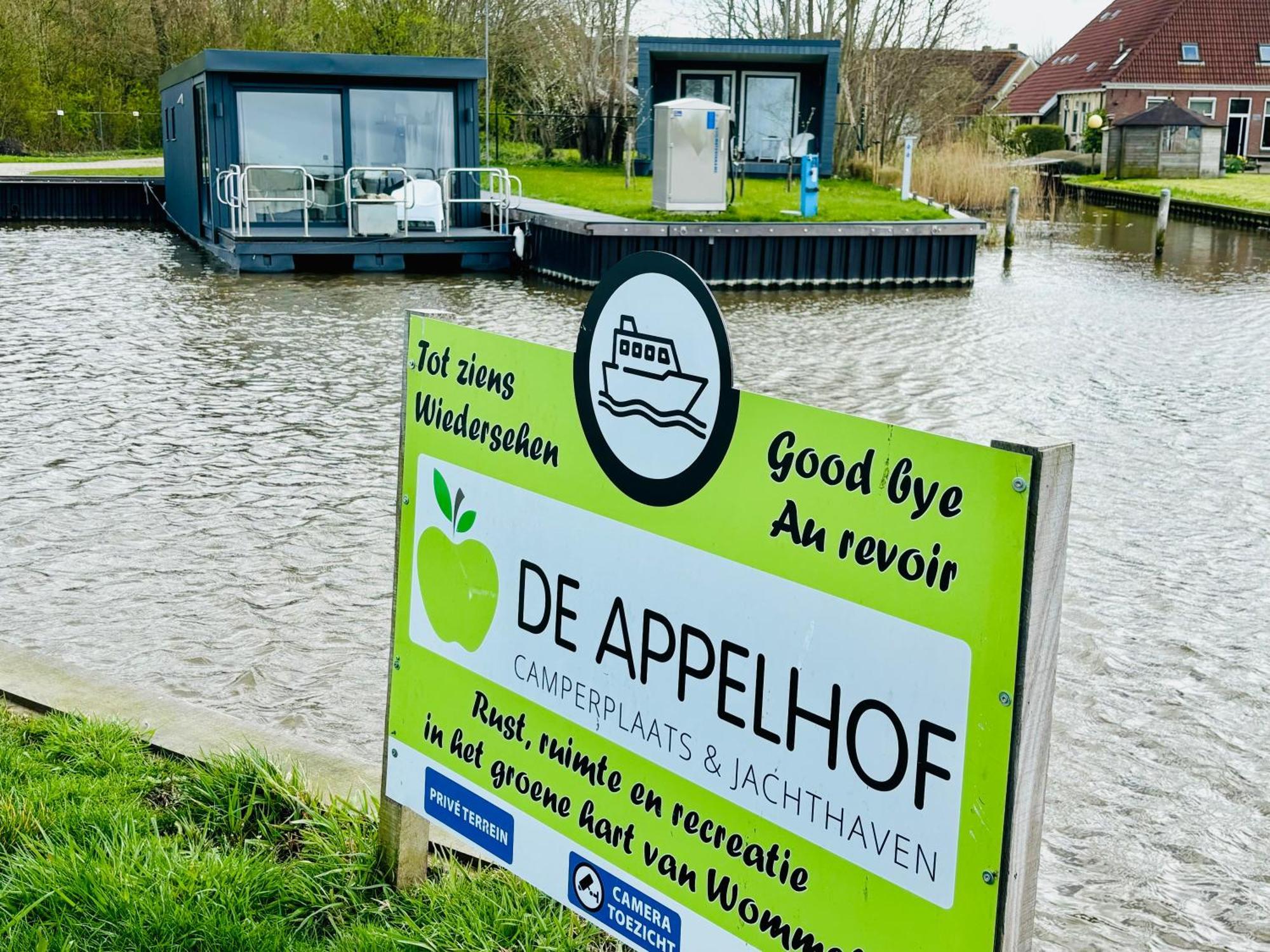 Uniek Overnachten In Een Tiny House Op De Appelhof Wommels Exteriör bild